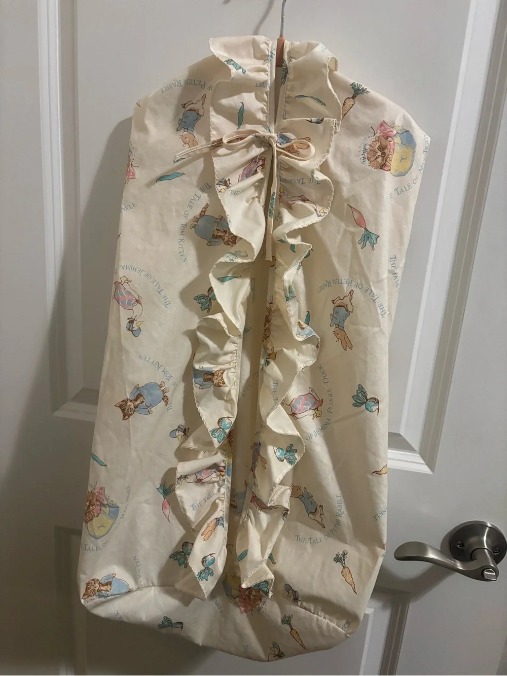 Beatrix Potter Quiltex Cream Ruffled Diaper Stacker Pastel Storybook Print
